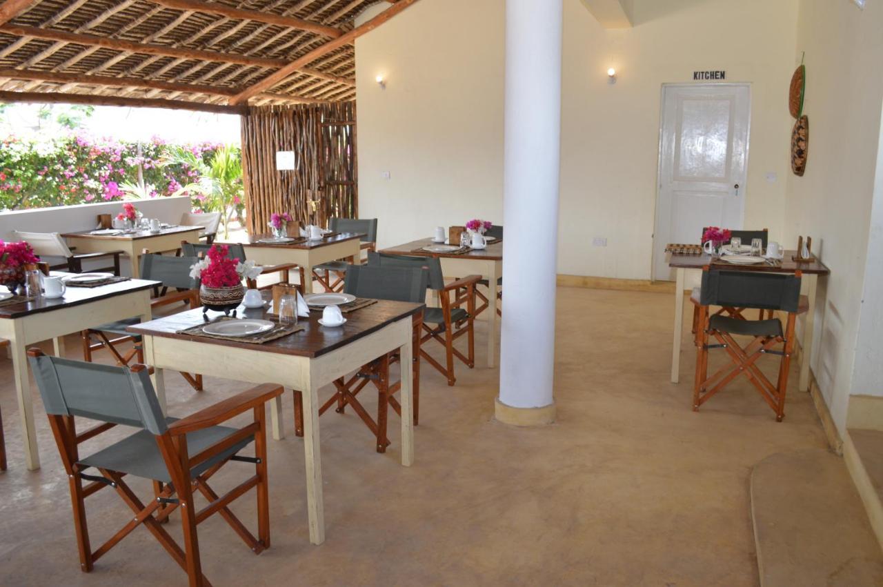 Pole Pole Beach House Watamu Eksteriør bilde